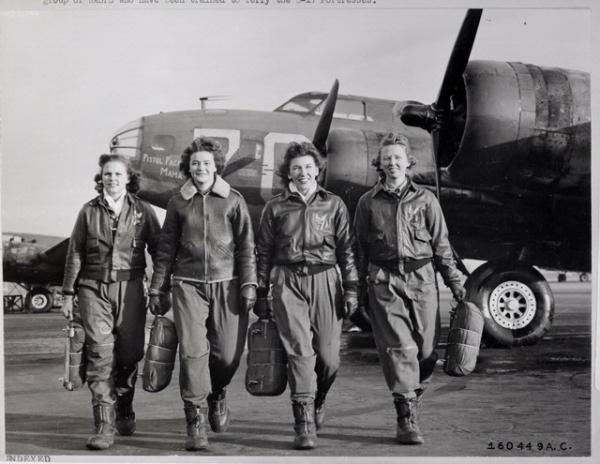 beautiful wasp women pic