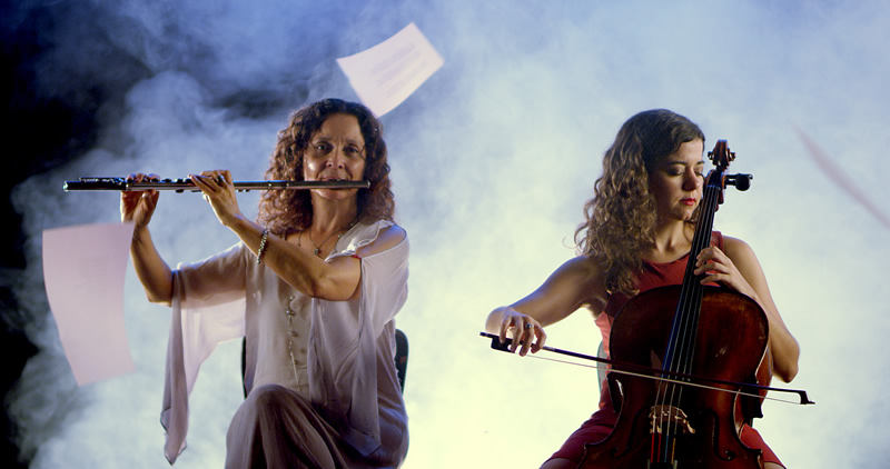 The-Scent-of-Memory-2016-4