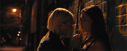 Below Her Mouth  – New Lesbian Movie&nbsp;2016