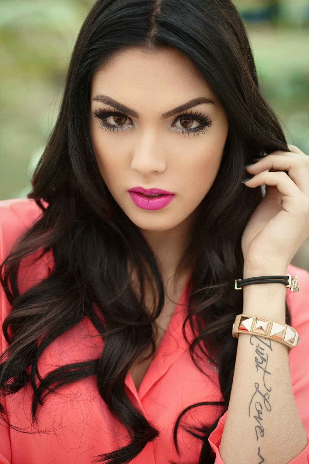 marcela-ohio-miss-universe-transexual-representing-brasil