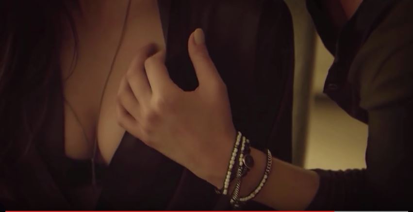 breaking-the-girls-touch