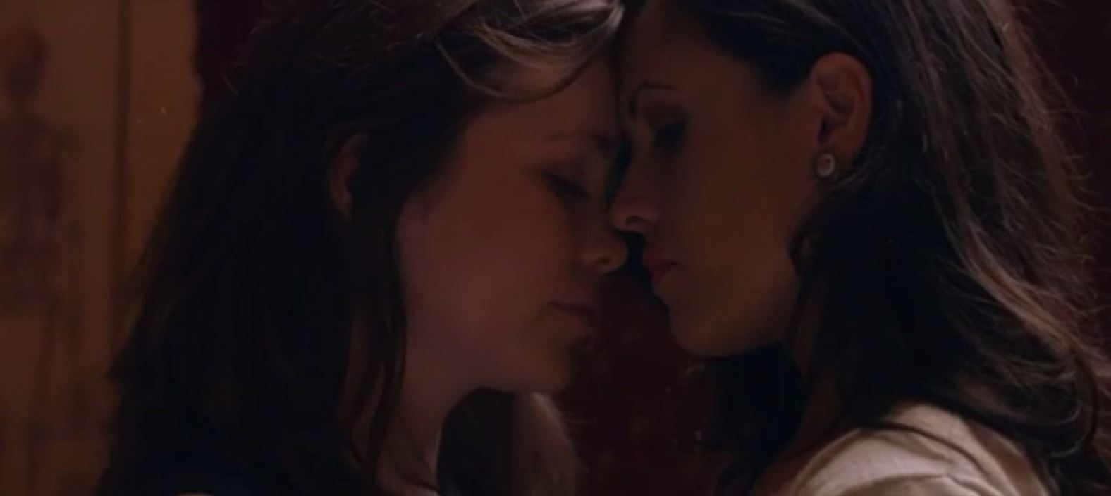 gin-and-rose-dance-2