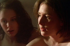 helen-and-caroline-lesbian