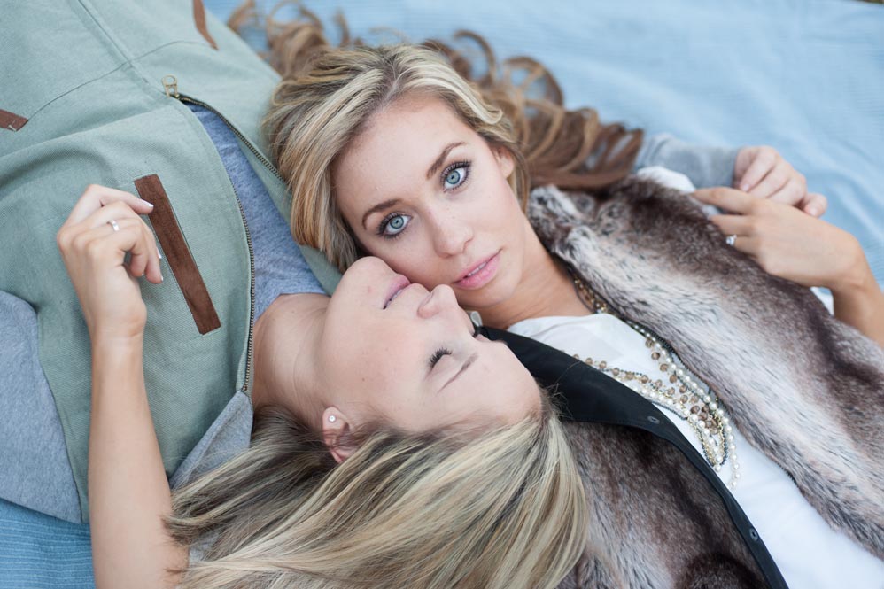 eyes like those love