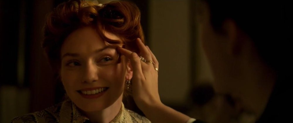 keira knightley and eleanor tomlison in collette 2018