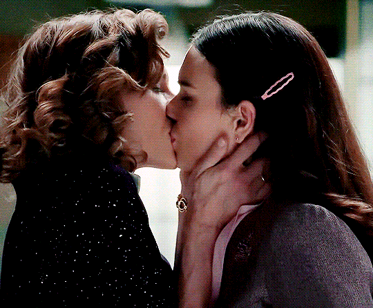 The love story between Marta de la Reina and Fina from the Spanish soap opera ‘Sueños de Libertad’ (Dreams of Freedom)&nbsp;2024